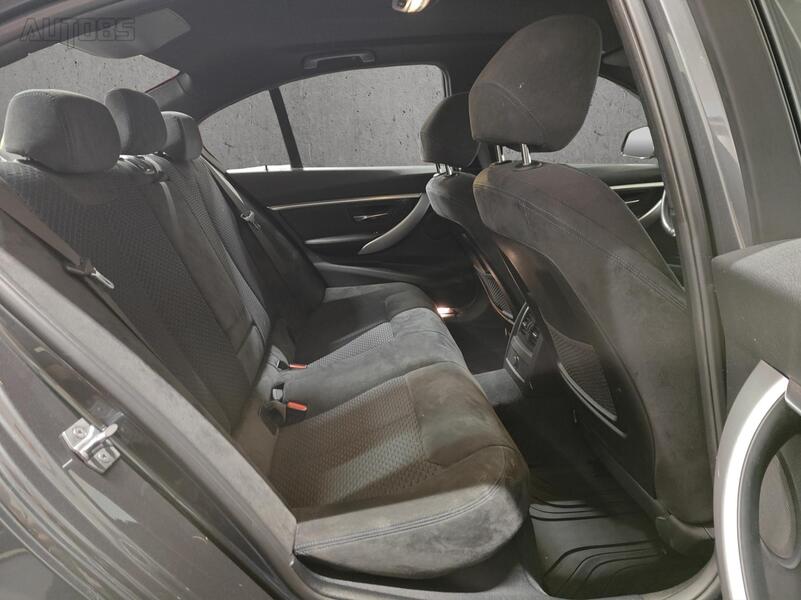 BMW 330 vaihtoauto
