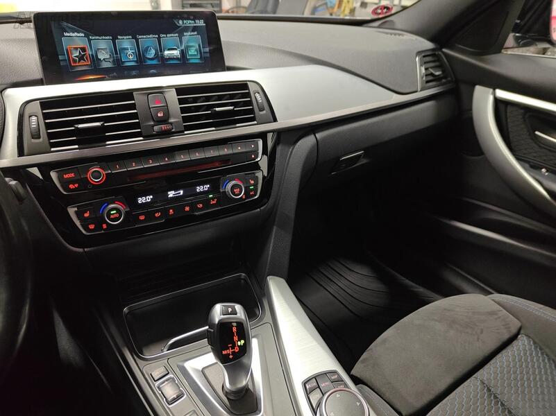 BMW 330 vaihtoauto