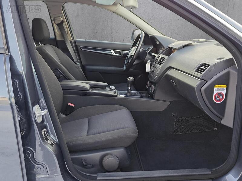Mercedes-Benz C vaihtoauto