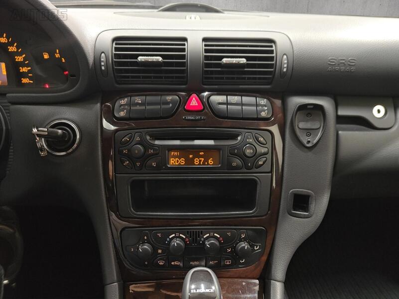 Mercedes-Benz C vaihtoauto