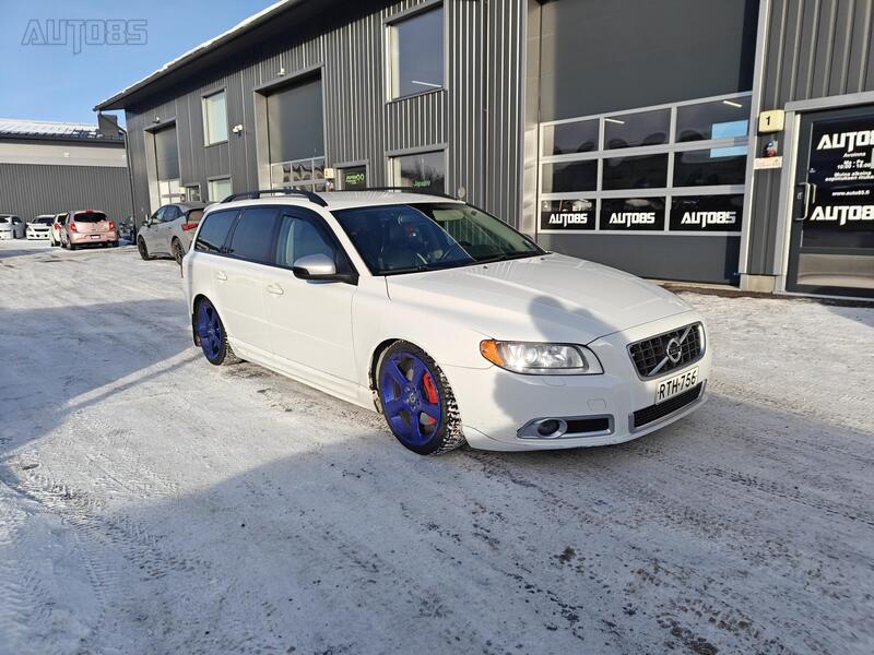 Volvo V70 vaihtoauto