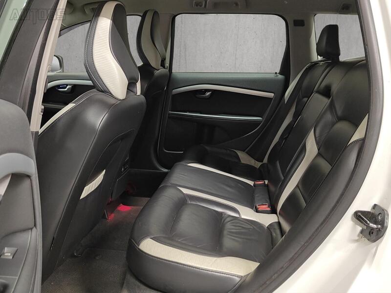 Volvo V70 vaihtoauto