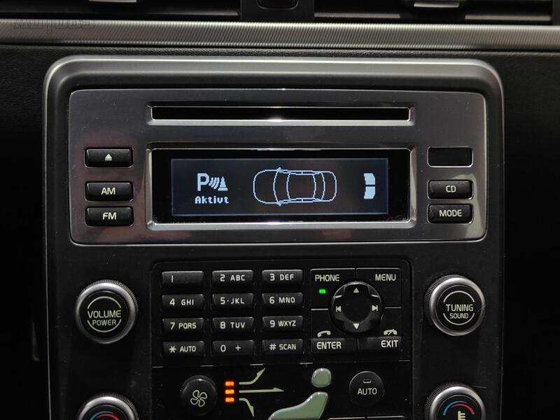 Volvo V70 vaihtoauto