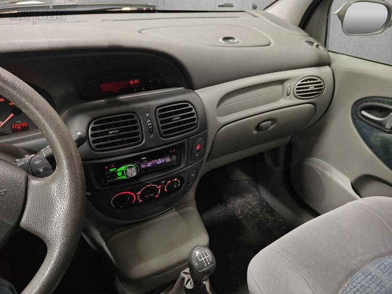 Renault Scénic vaihtoauto