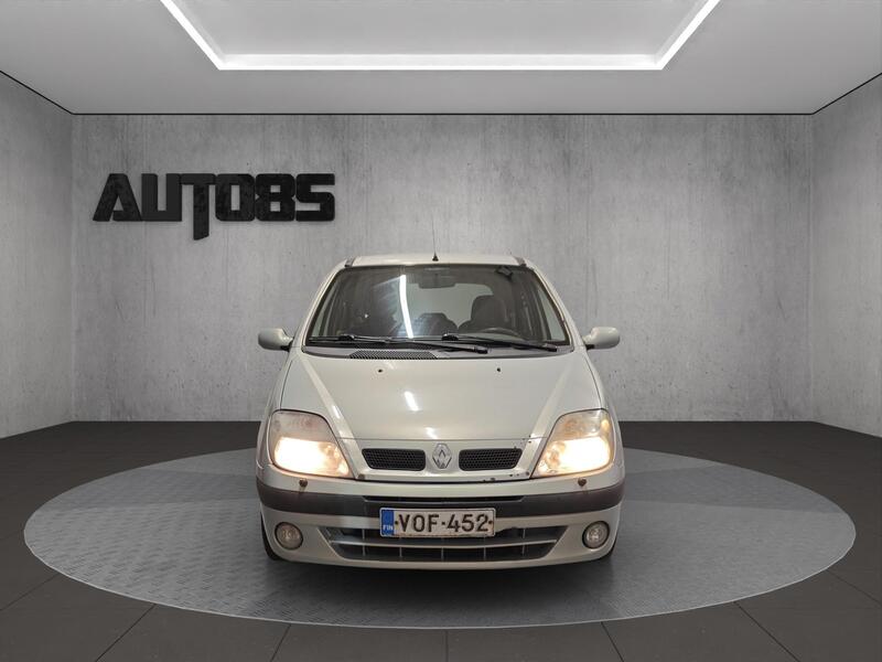 Renault Scénic vaihtoauto