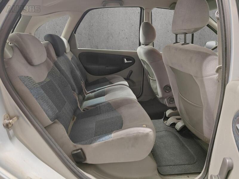 Renault Scénic vaihtoauto