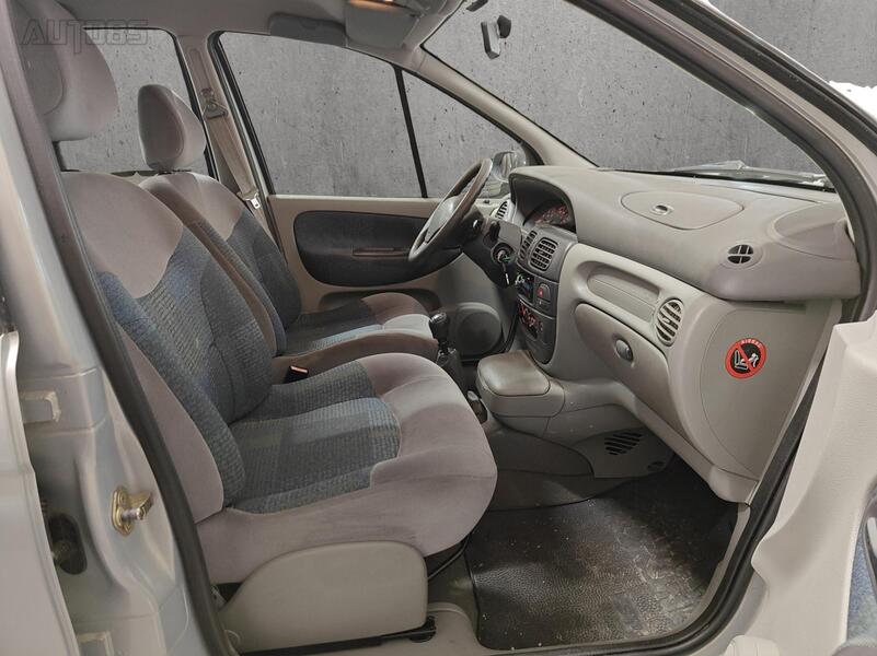 Renault Scénic vaihtoauto