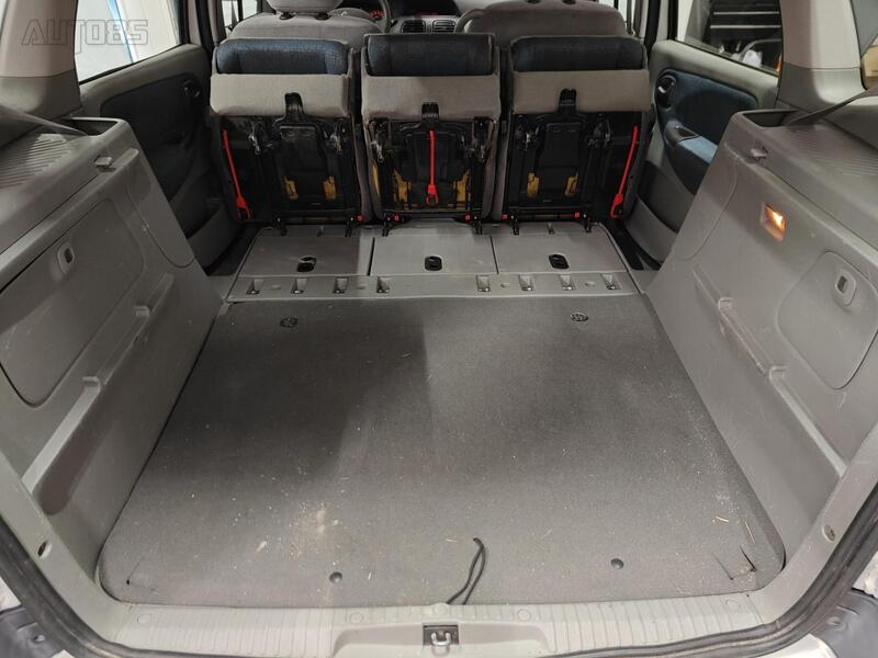 Renault Scénic vaihtoauto