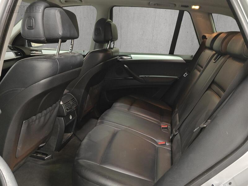 BMW X5 vaihtoauto