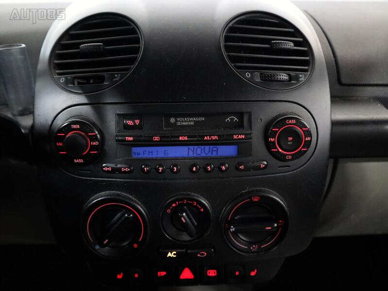 Volkswagen New Beetle vaihtoauto