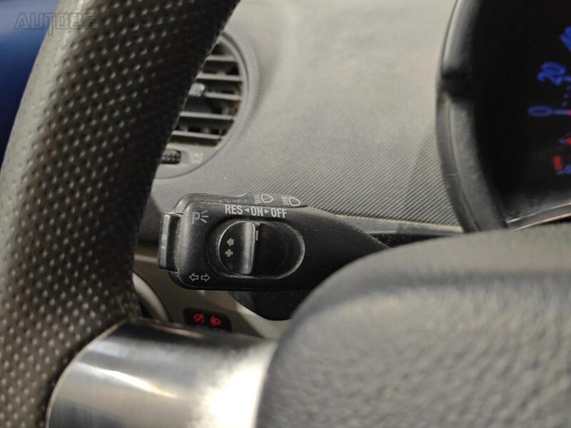 Volkswagen New Beetle vaihtoauto