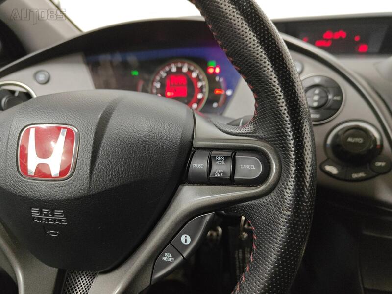 Honda Civic vaihtoauto