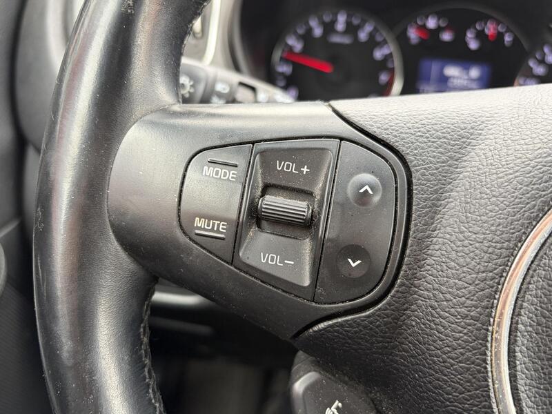Kia Carens vaihtoauto