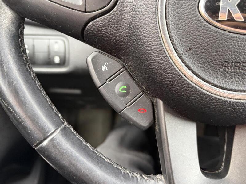 Kia Carens vaihtoauto