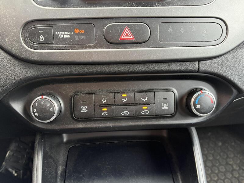 Kia Carens vaihtoauto
