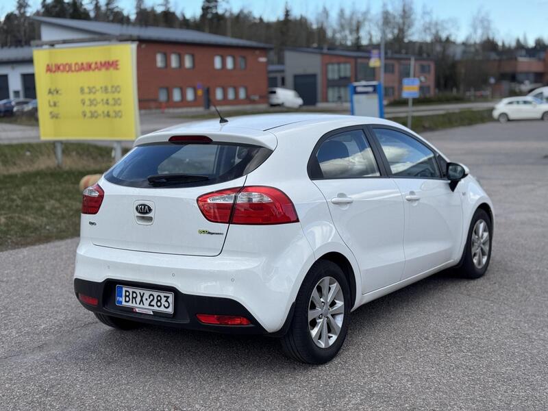 Kia Rio vaihtoauto
