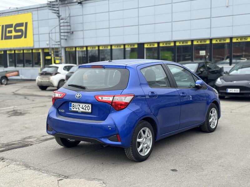 Toyota Yaris vaihtoauto