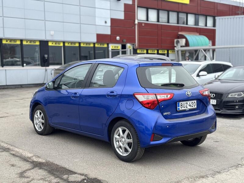 Toyota Yaris vaihtoauto