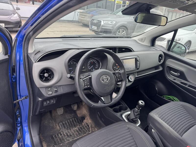 Toyota Yaris vaihtoauto