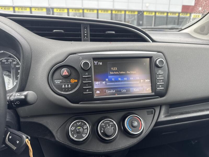 Toyota Yaris vaihtoauto