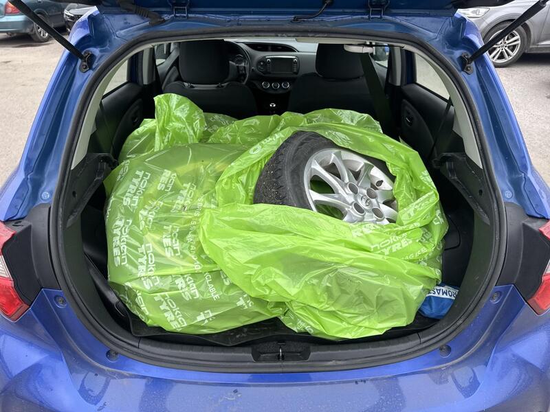 Toyota Yaris vaihtoauto