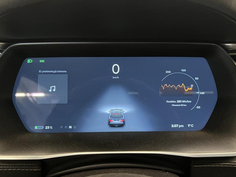 Tesla Model S vaihtoauto