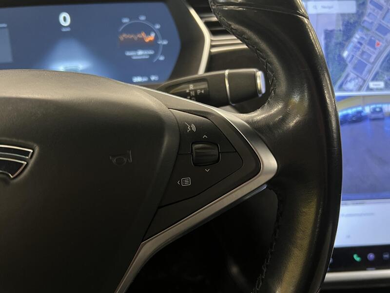 Tesla Model S vaihtoauto