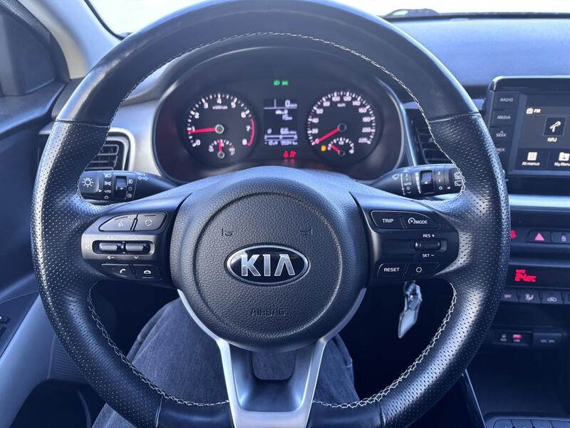 Kia Stonic vaihtoauto