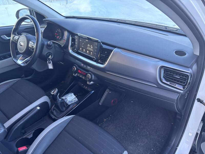 Kia Stonic vaihtoauto