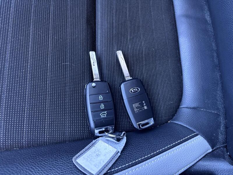 Kia Stonic vaihtoauto