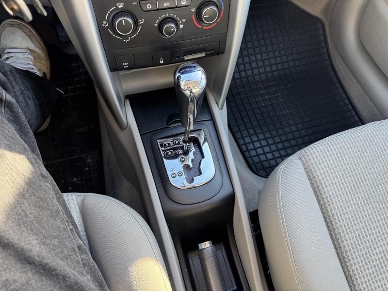 Peugeot 207 vaihtoauto