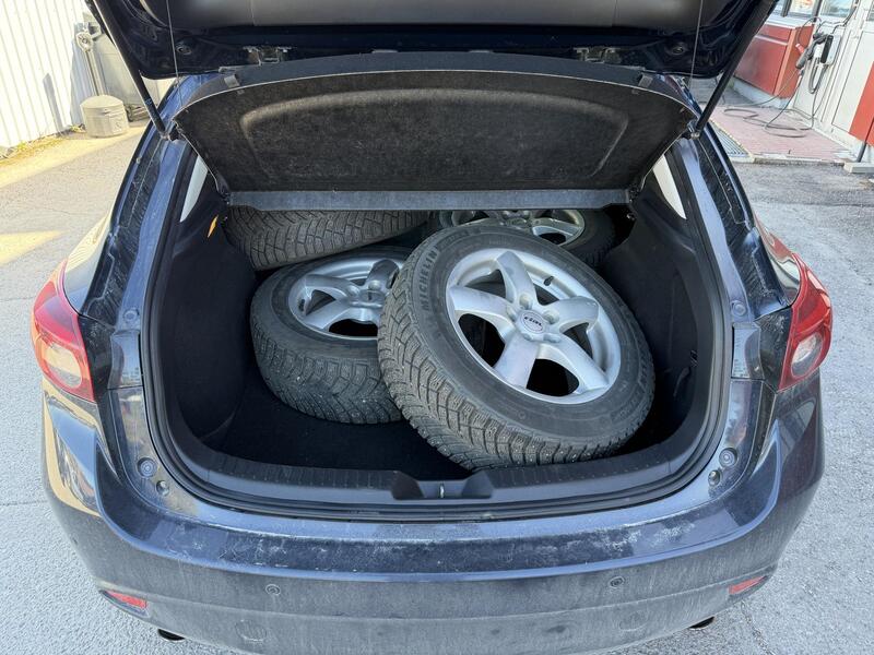 Mazda 3 vaihtoauto