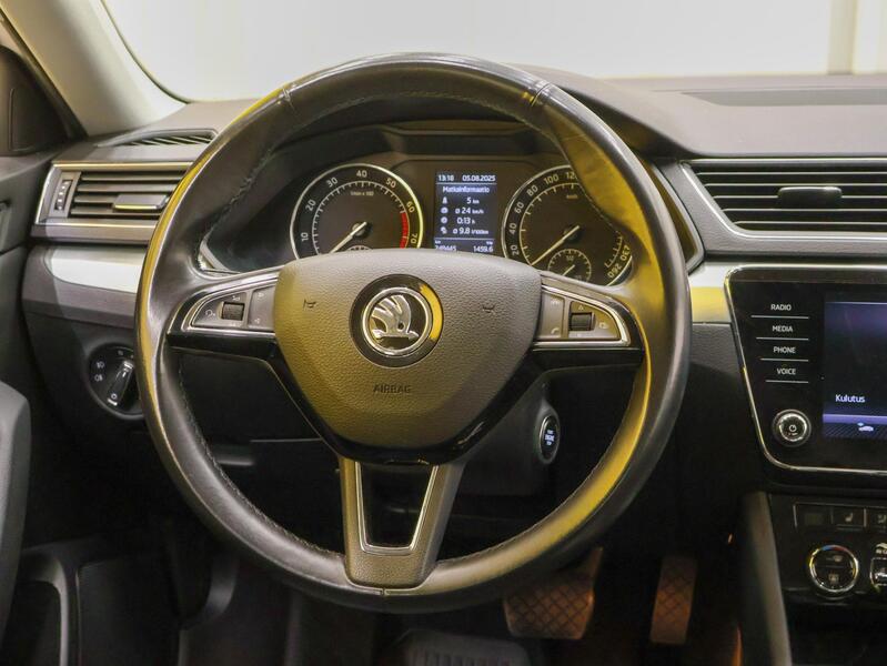 Skoda Superb vaihtoauto