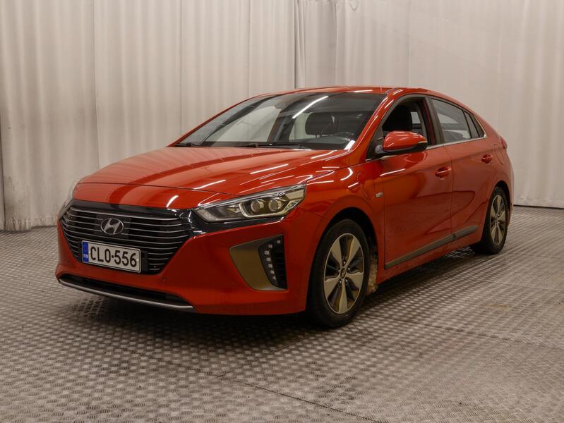 Hyundai IONIQ plug-in vaihtoauto