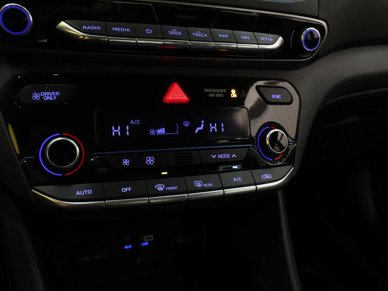 Hyundai IONIQ plug-in vaihtoauto