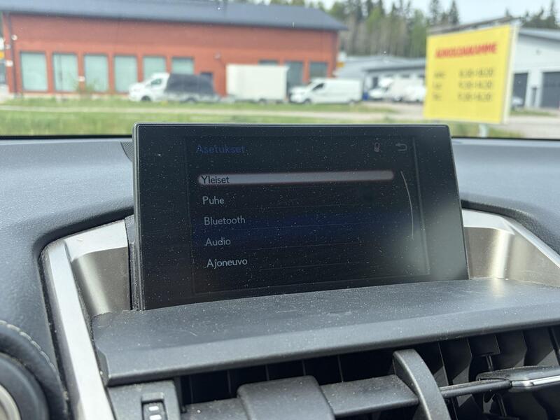 Lexus NX vaihtoauto