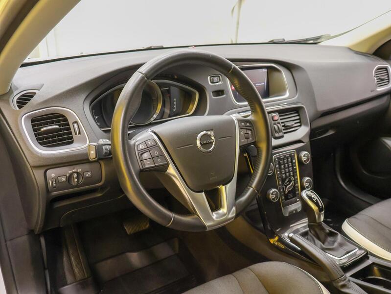 Volvo V40 vaihtoauto