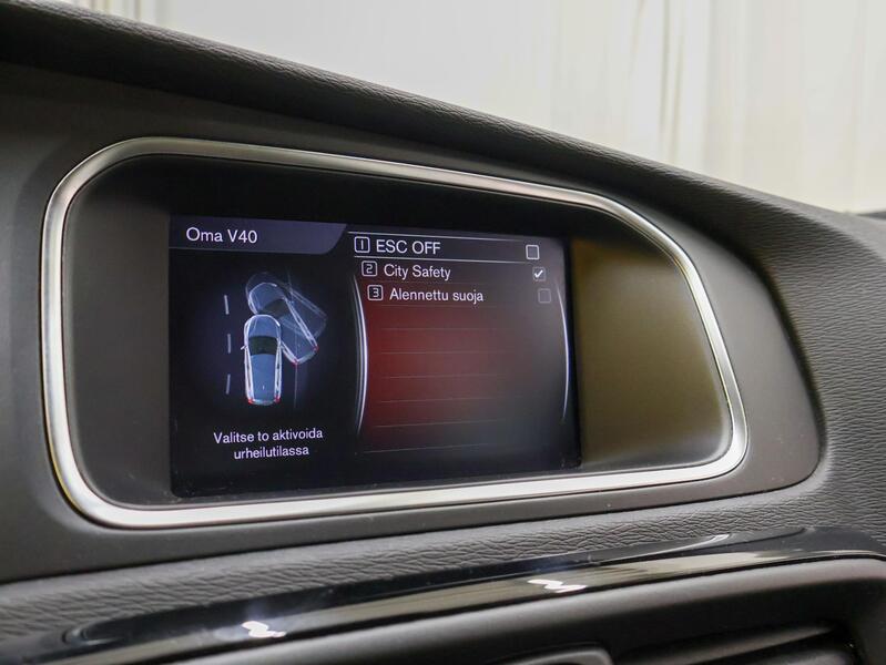 Volvo V40 vaihtoauto