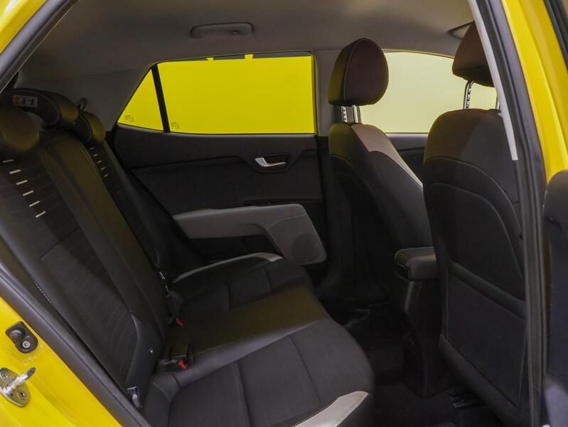 Kia Stonic vaihtoauto