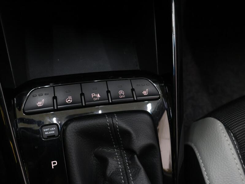 Kia Stonic vaihtoauto