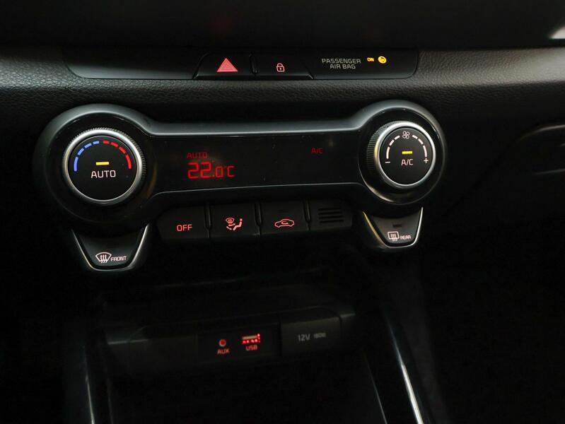 Kia Stonic vaihtoauto