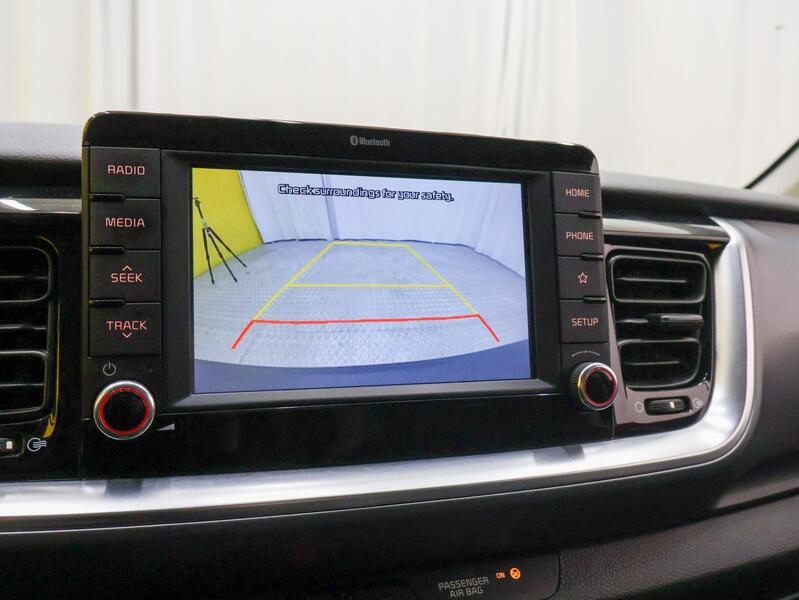 Kia Stonic vaihtoauto