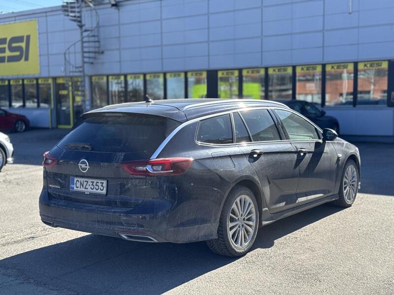 Opel Insignia vaihtoauto