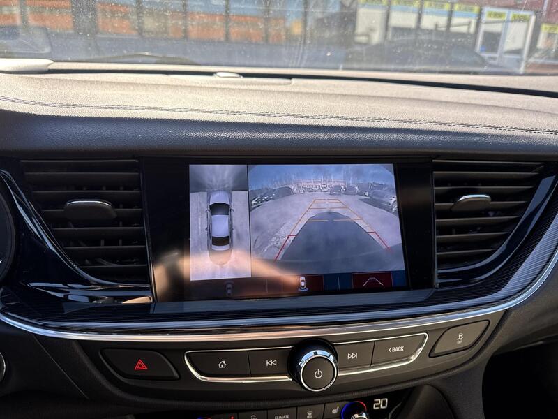 Opel Insignia vaihtoauto