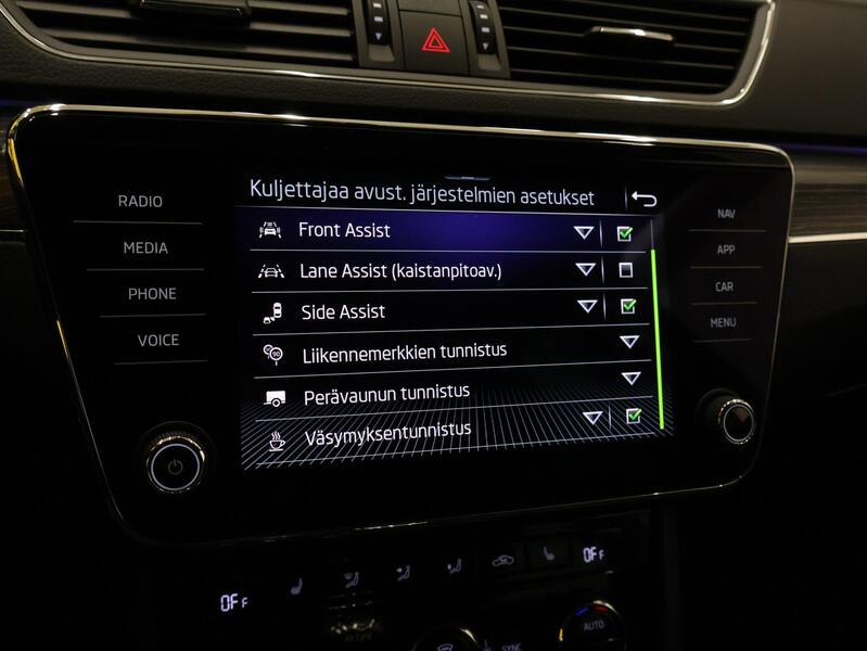 Skoda Superb vaihtoauto