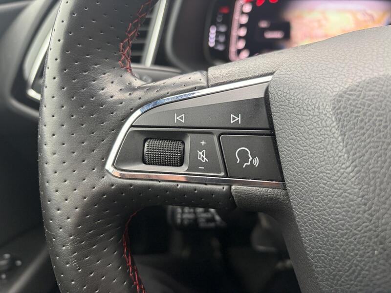 SEAT Leon vaihtoauto