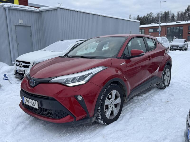 Toyota C-HR vaihtoauto