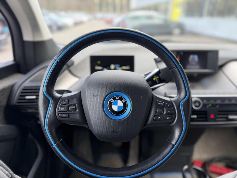 BMW i3 vaihtoauto