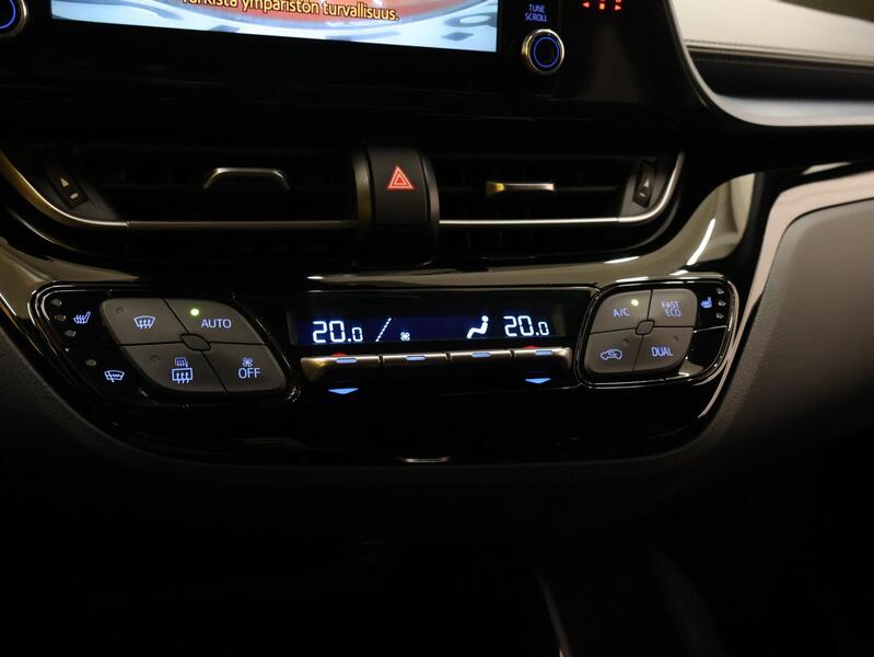 Toyota C-HR vaihtoauto