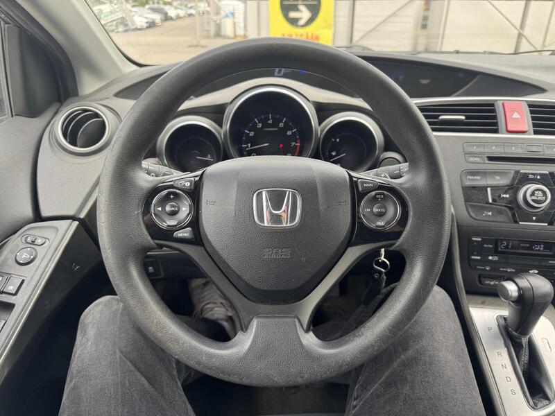Honda Civic vaihtoauto
